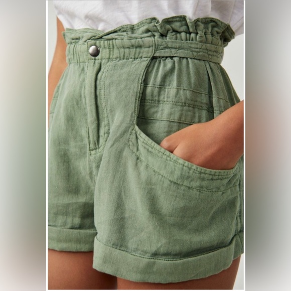 NWT Free People Topanga Cuff Shorts in Oil Green - Picture 10 of 14